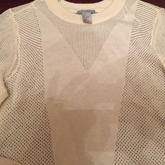 H&M Sweater - Picture 4 of 4